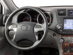 2013 Toyota Highlander FWD 4dr V6 (Natl)