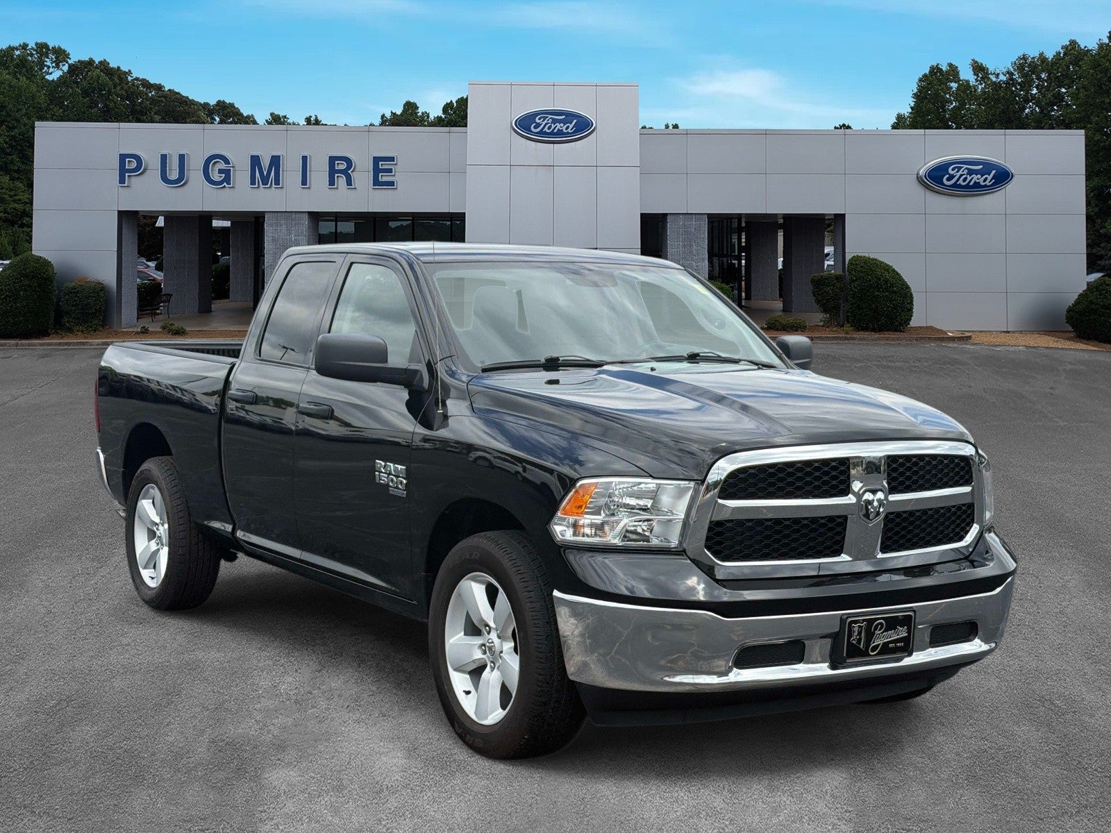 2024 RAM 1500 Classic SLT