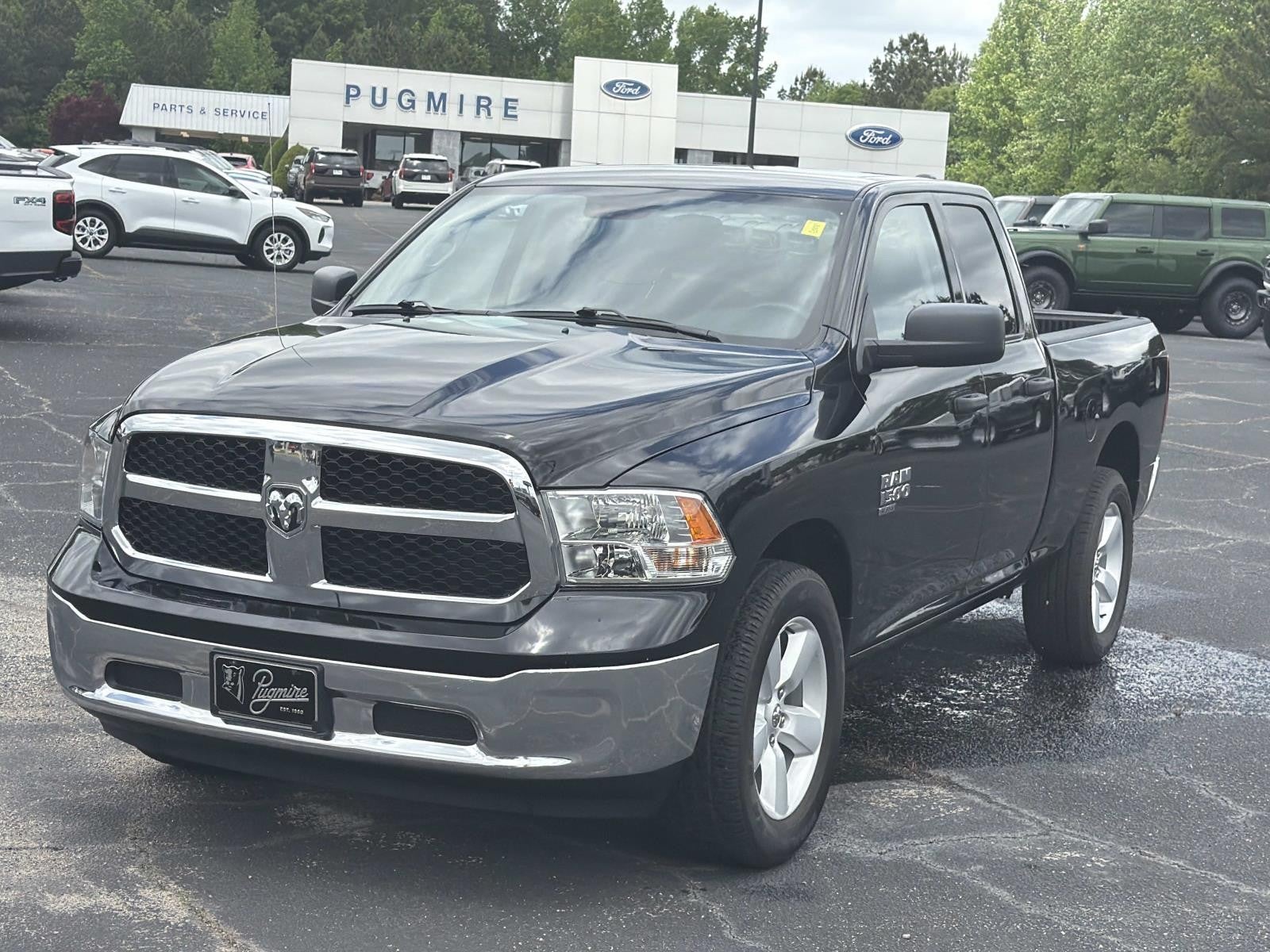 2024 RAM 1500 Classic SLT
