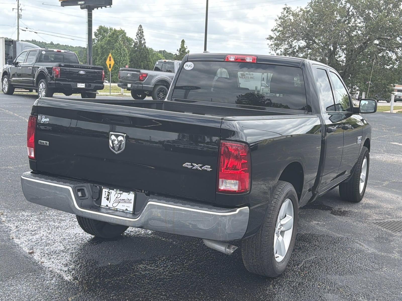 2024 RAM 1500 Classic SLT