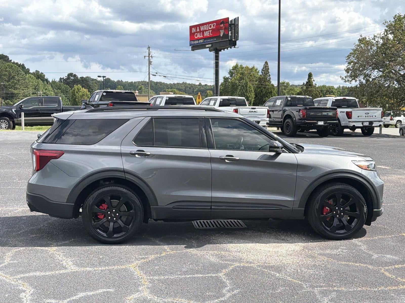 2023 Ford Explorer ST