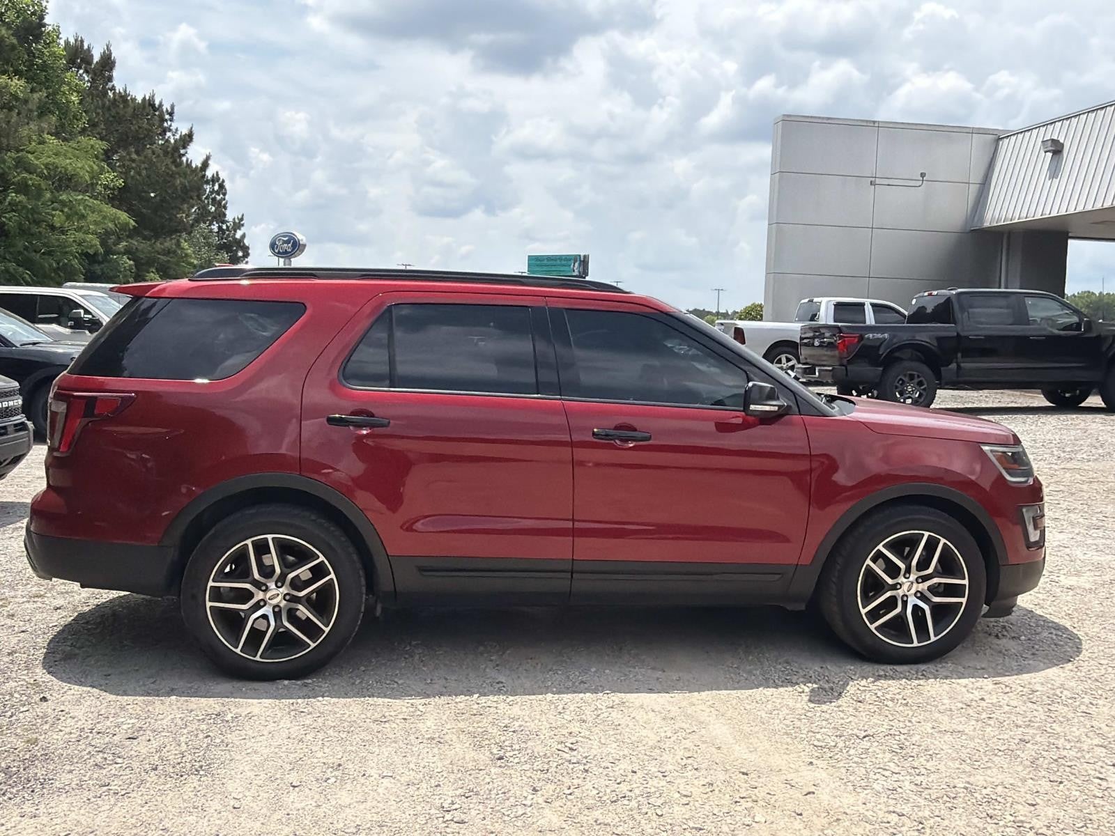 2017 Ford Explorer Sport