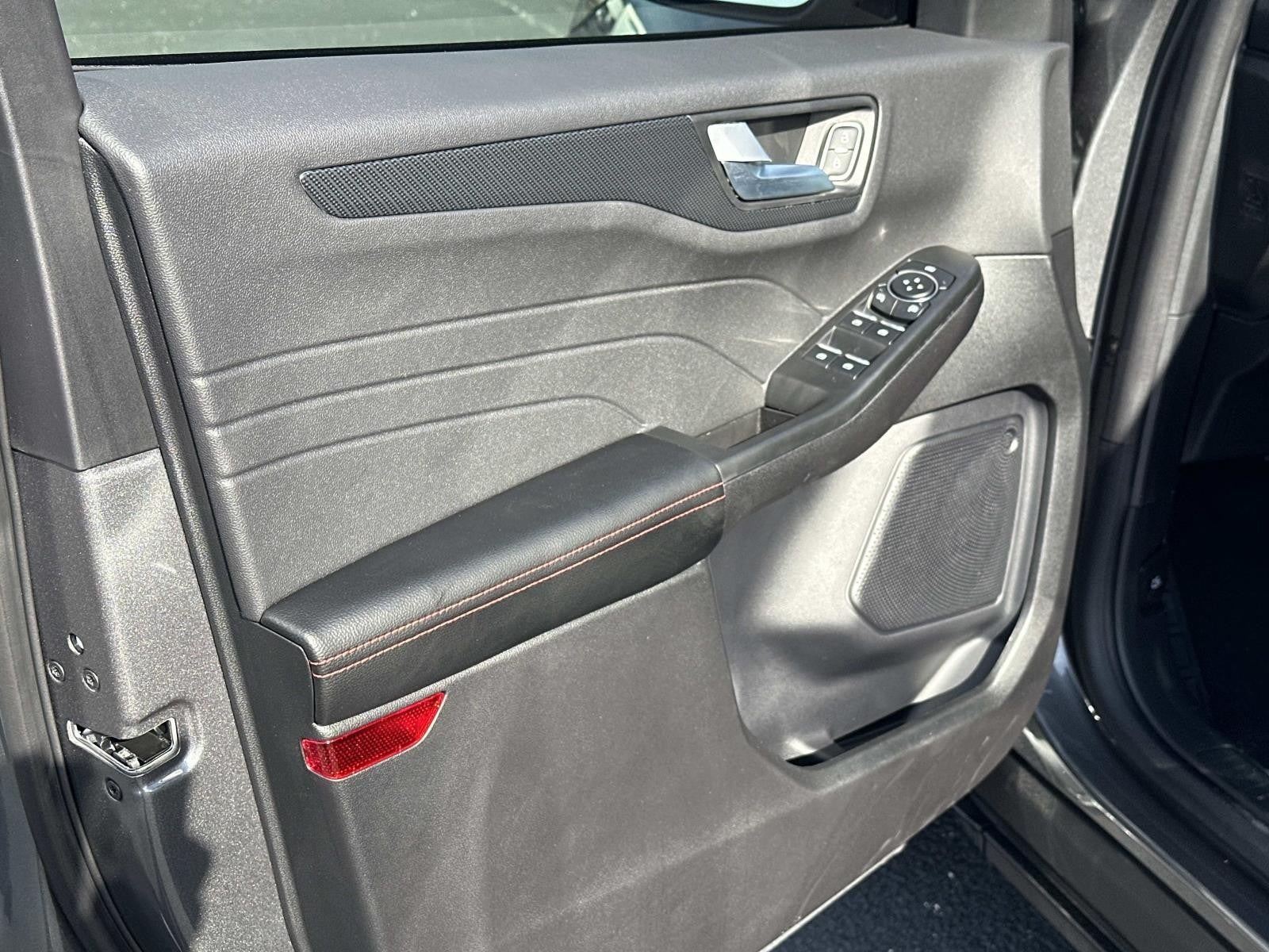 2026 Ford Escape ST-LINE FWD