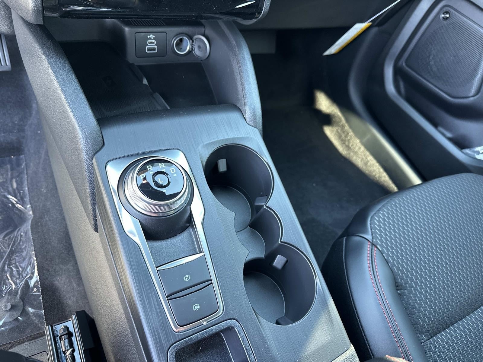 2026 Ford Escape ST-LINE SELECT AWD