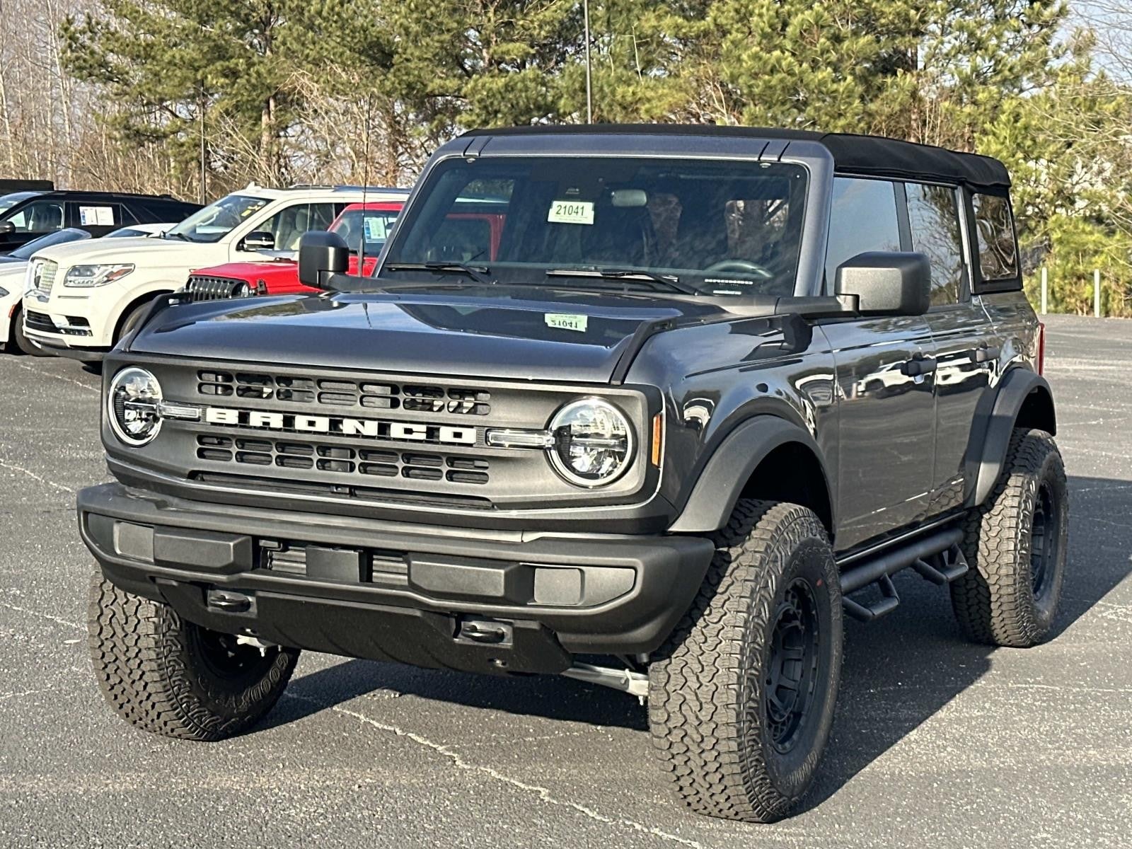 2025 Ford Bronco BASE 4 DOOR 4X4 PUG PACKAGE