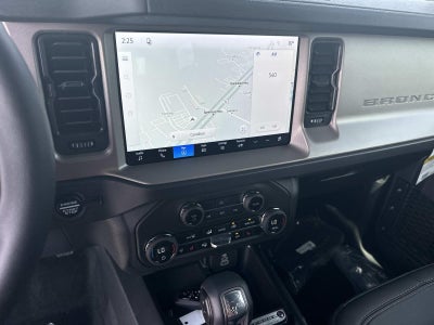 2026 Ford Bronco OUTER BANKS 4 DOOR 4X4