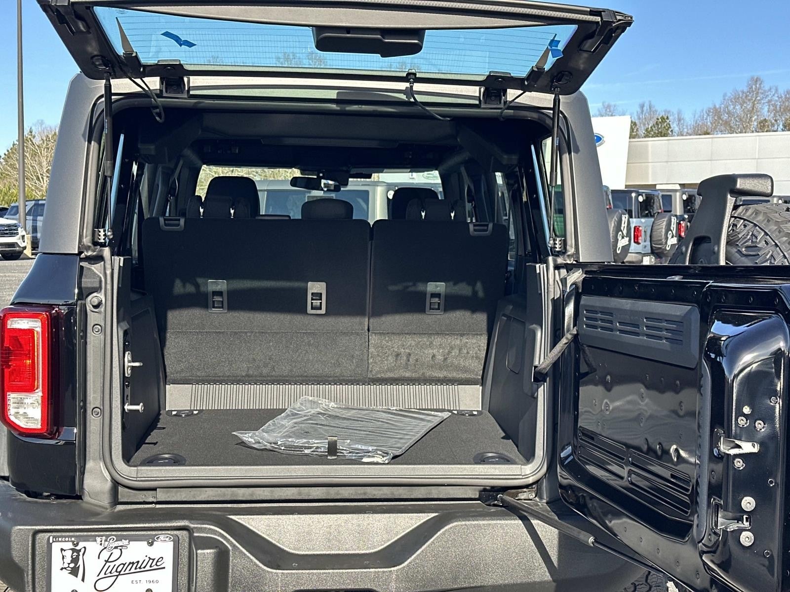 2025 Ford Bronco BASE 4 DOOR 4X4