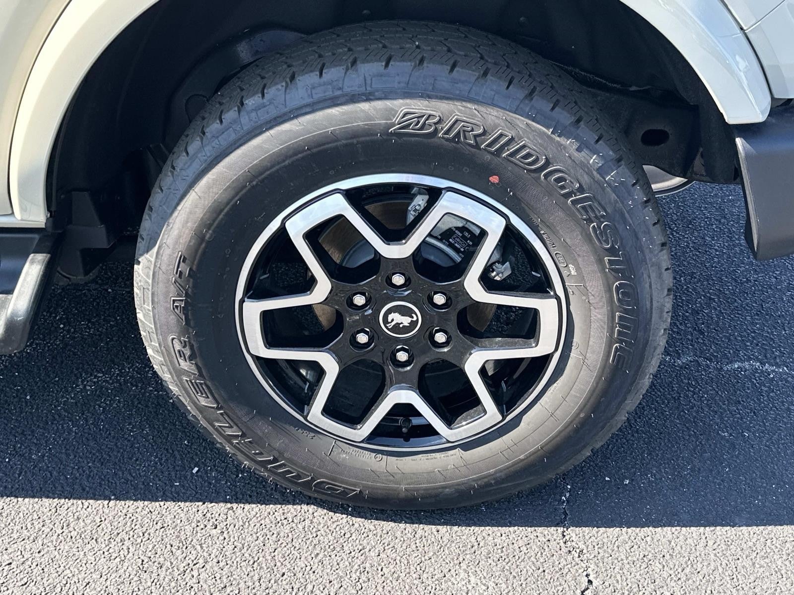 2025 Ford Bronco OUTER BANKS 4 DOOR 4X4