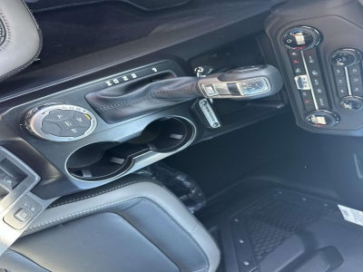 2025 Ford Bronco OUTER BANKS 4 DOOR 4X4