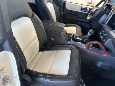 2025 Ford Bronco OUTER BANKS 4 DOOR 4X4