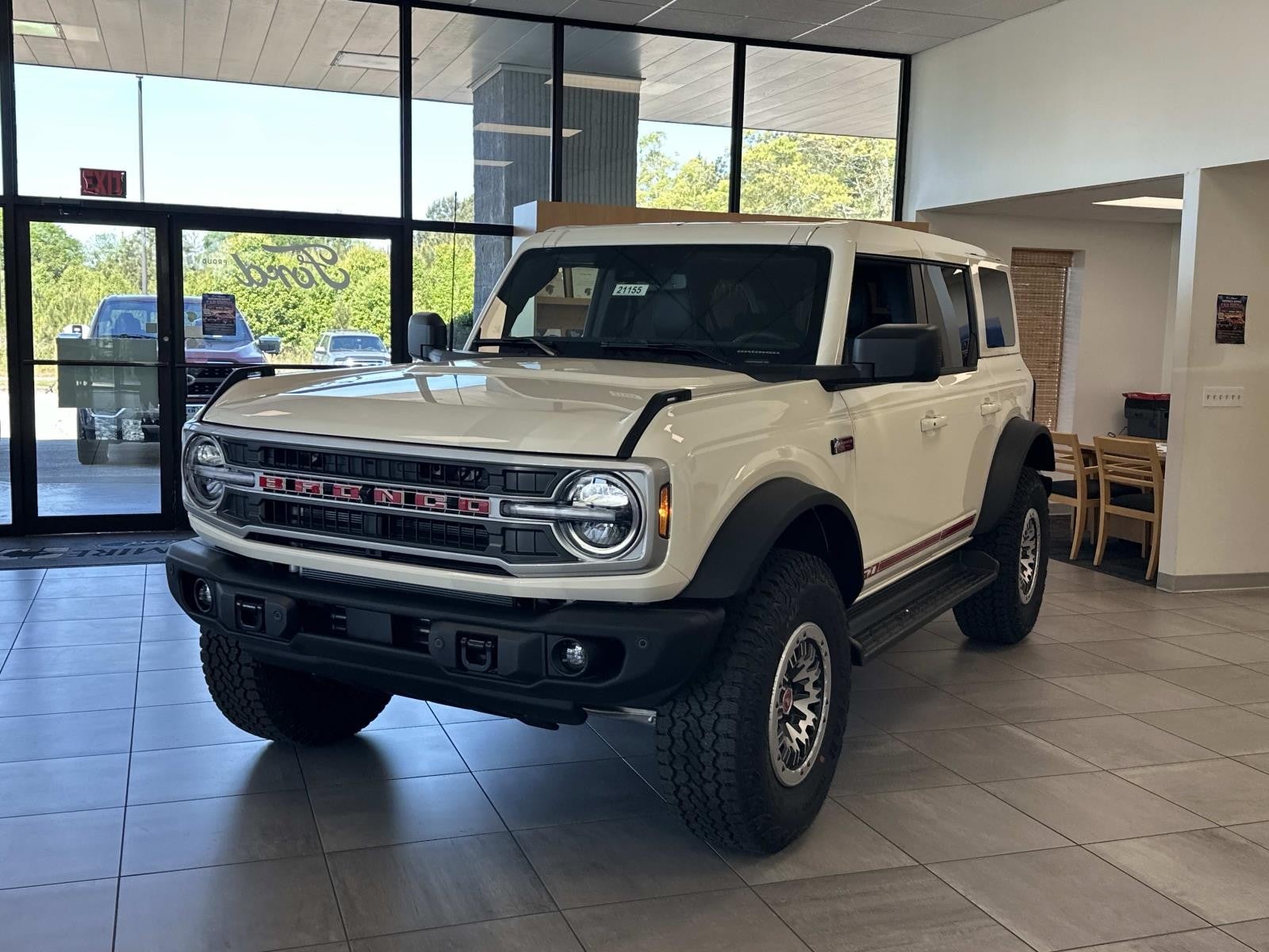 2025 Ford Bronco OUTER BANKS 4 DOOR 4X4