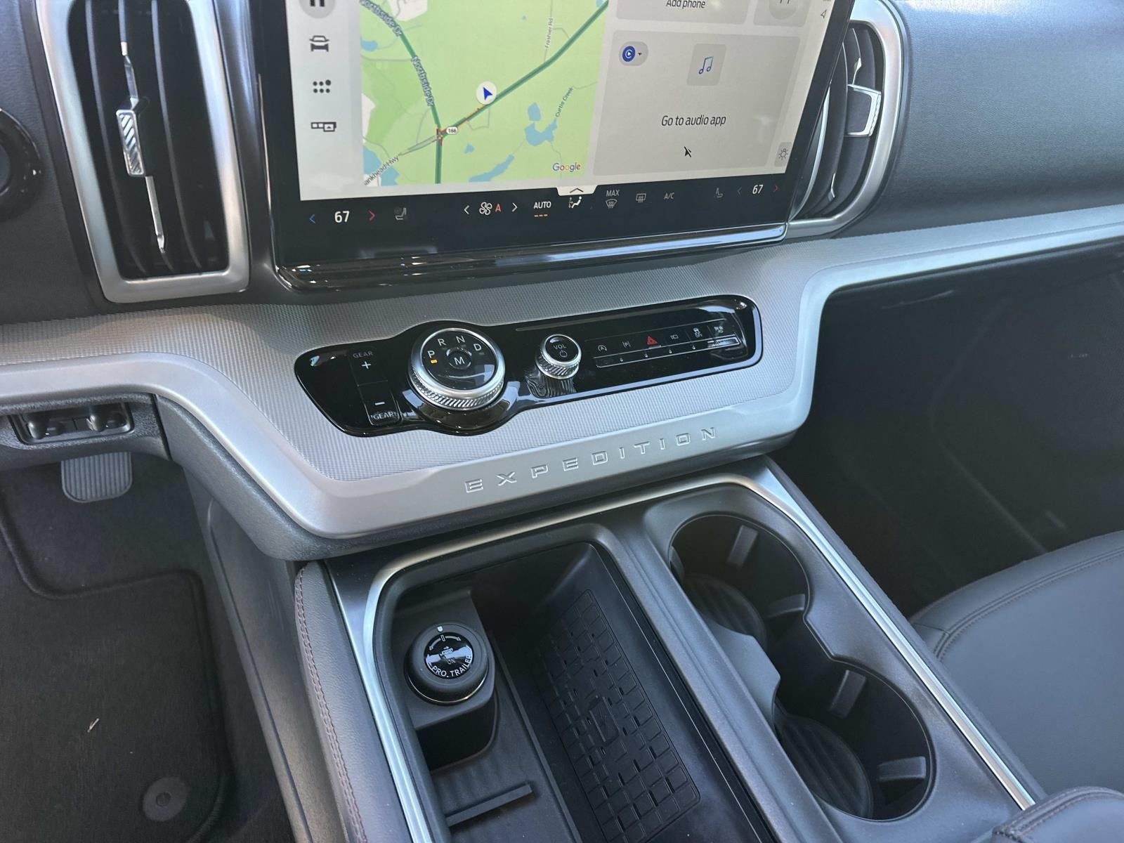 2025 Ford Expedition ACTIVE 4X2