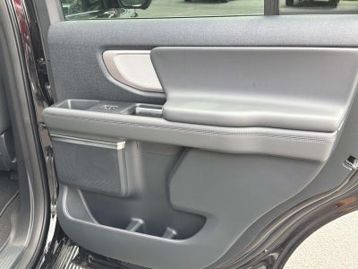 2026 Ford Expedition ACTIVE 4X2