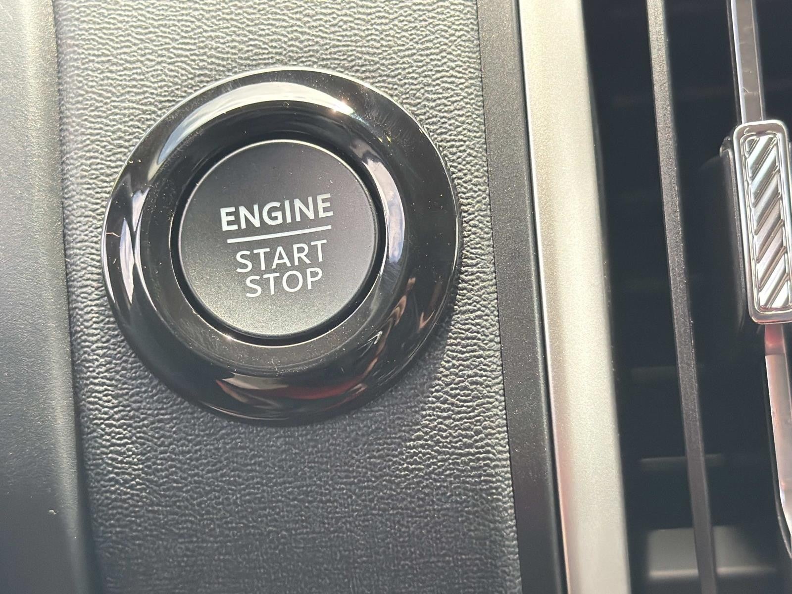 2026 Ford Expedition ACTIVE 4X2