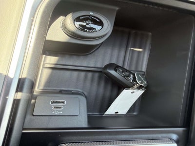 2026 Ford Expedition ACTIVE 4X2