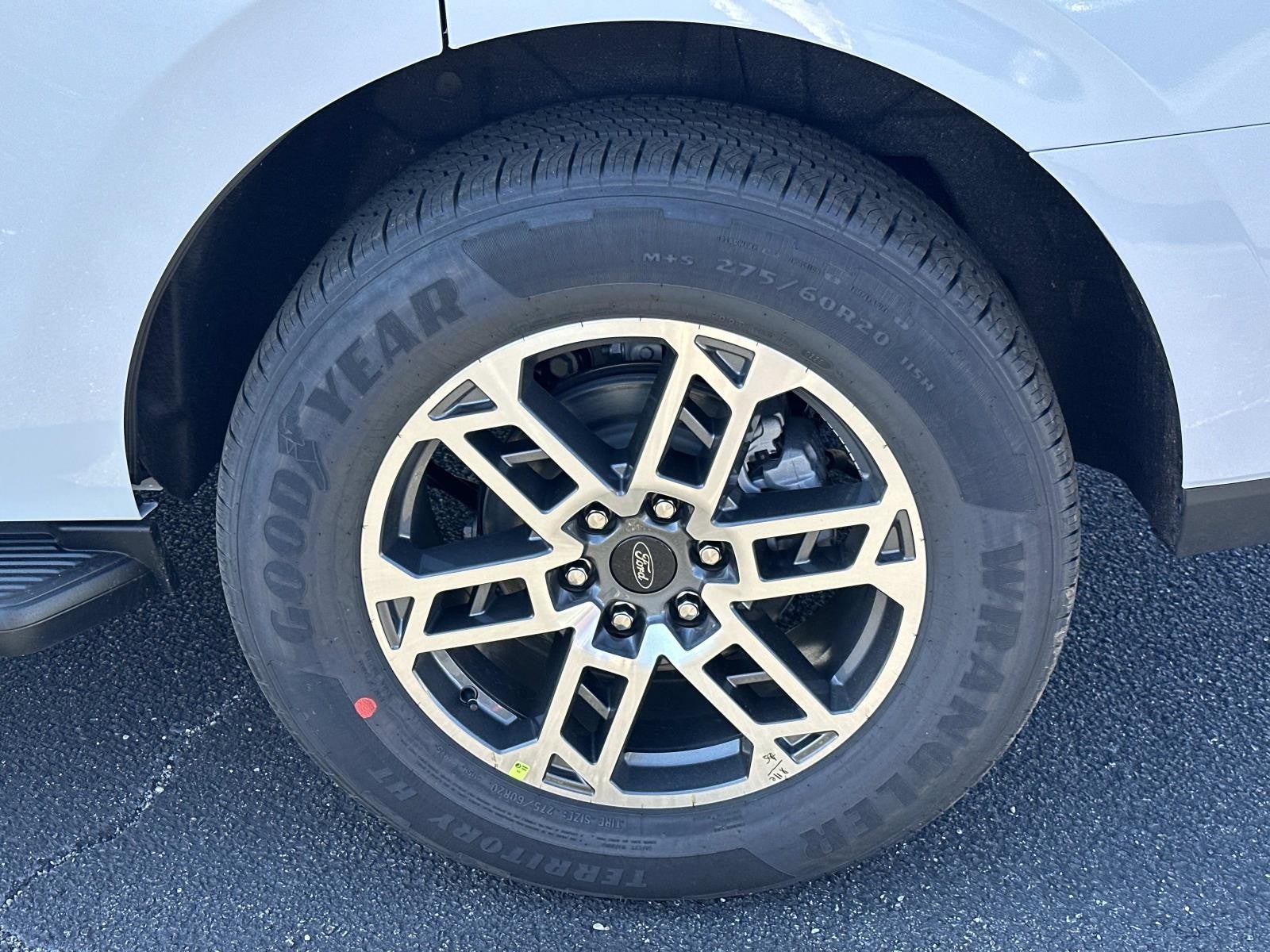 2026 Ford Expedition ACTIVE 4X2