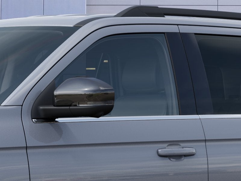 2027 Ford Expedition Active 4x2