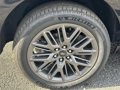 2026 Ford Expedition PLATINUM 4X4