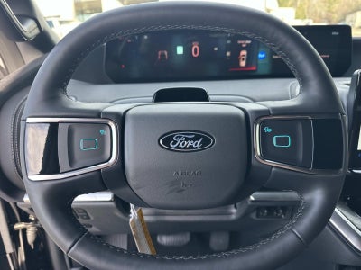 2026 Ford Expedition PLATINUM 4X4