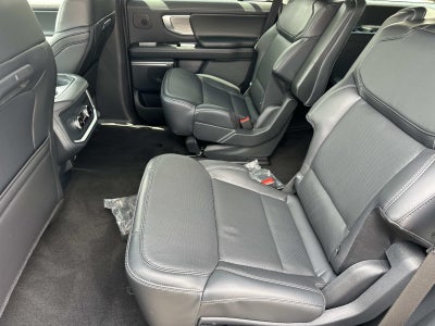 2026 Ford Expedition PLATINUM 4X4