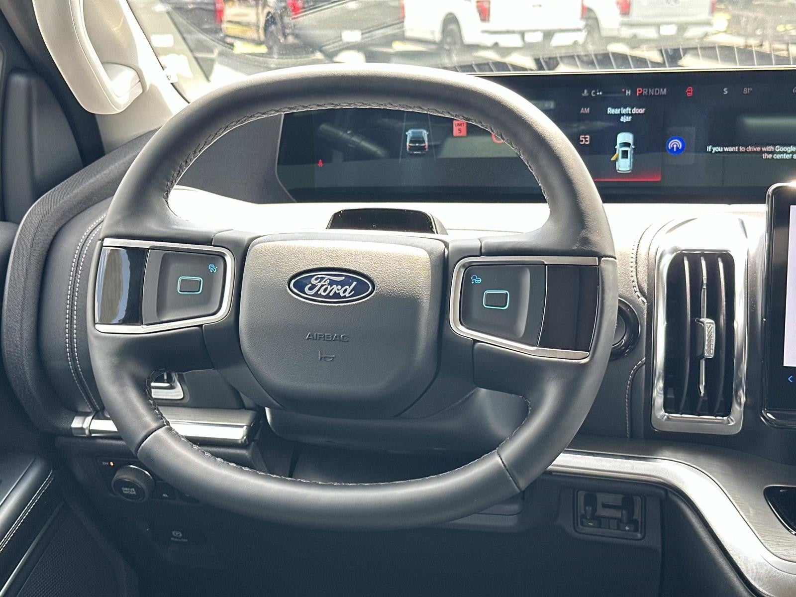 2026 Ford Expedition PLATINUM 4X4