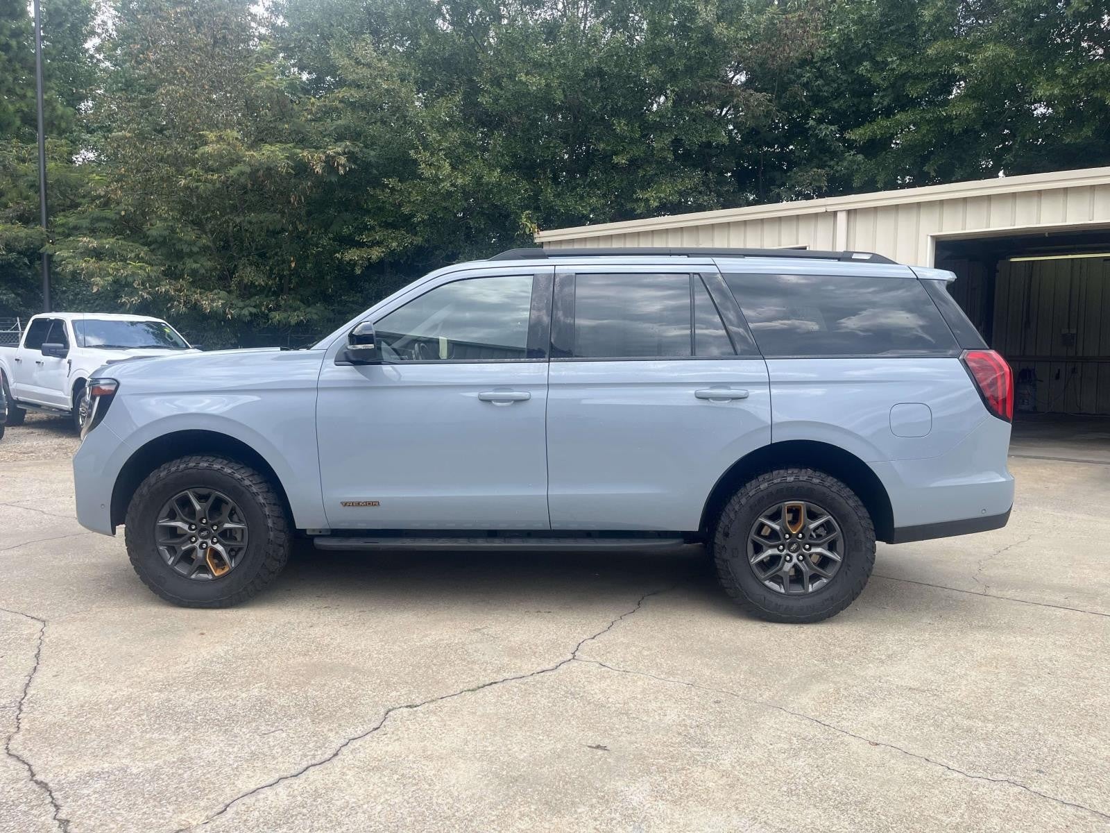 2025 Ford Expedition Tremor