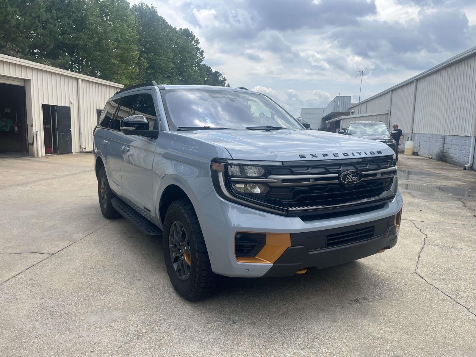 2025 Ford Expedition Tremor