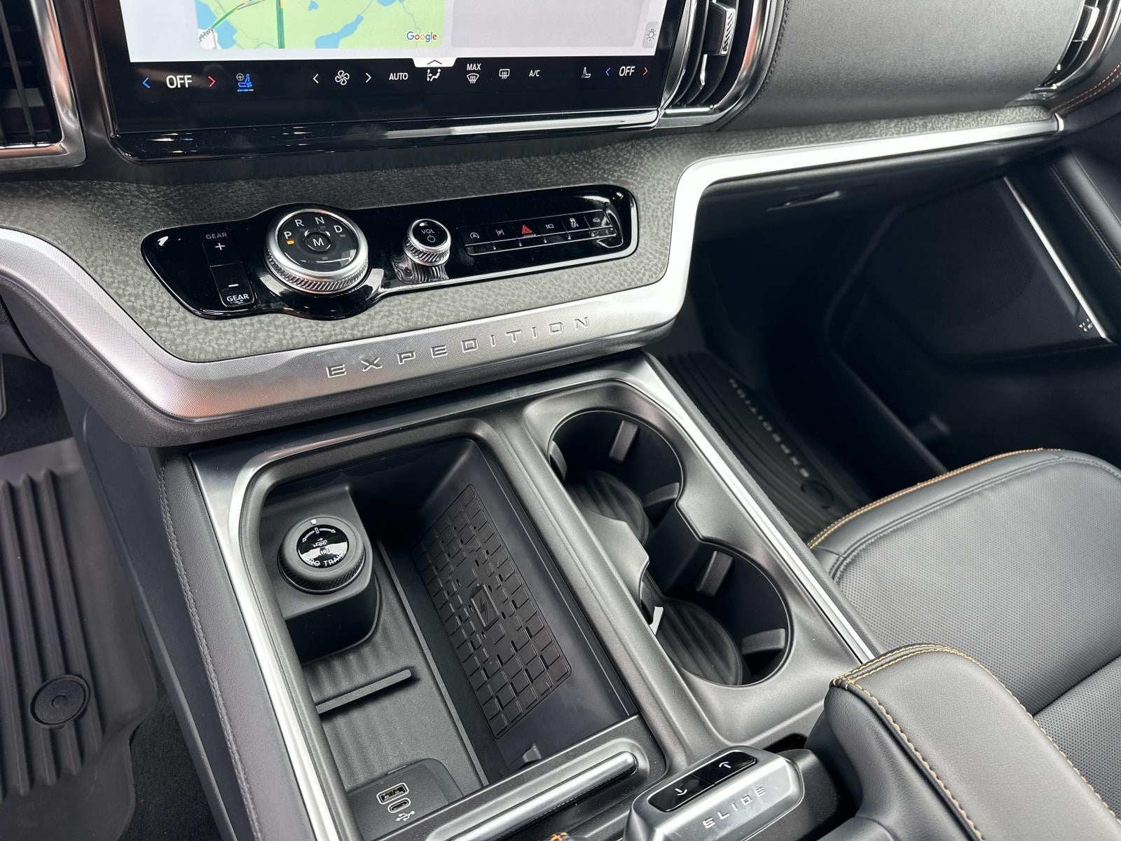 2025 Ford Expedition TREMOR 4X4 PUG PACKAGE