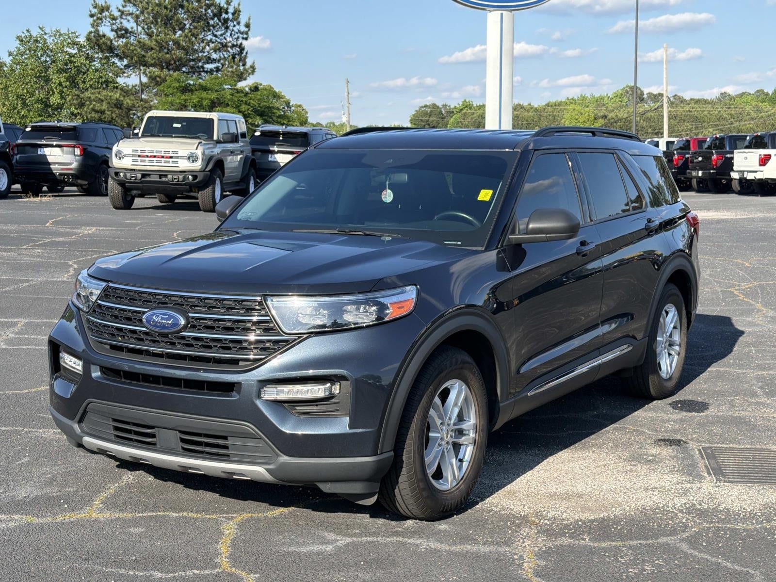 2023 Ford Explorer XLT