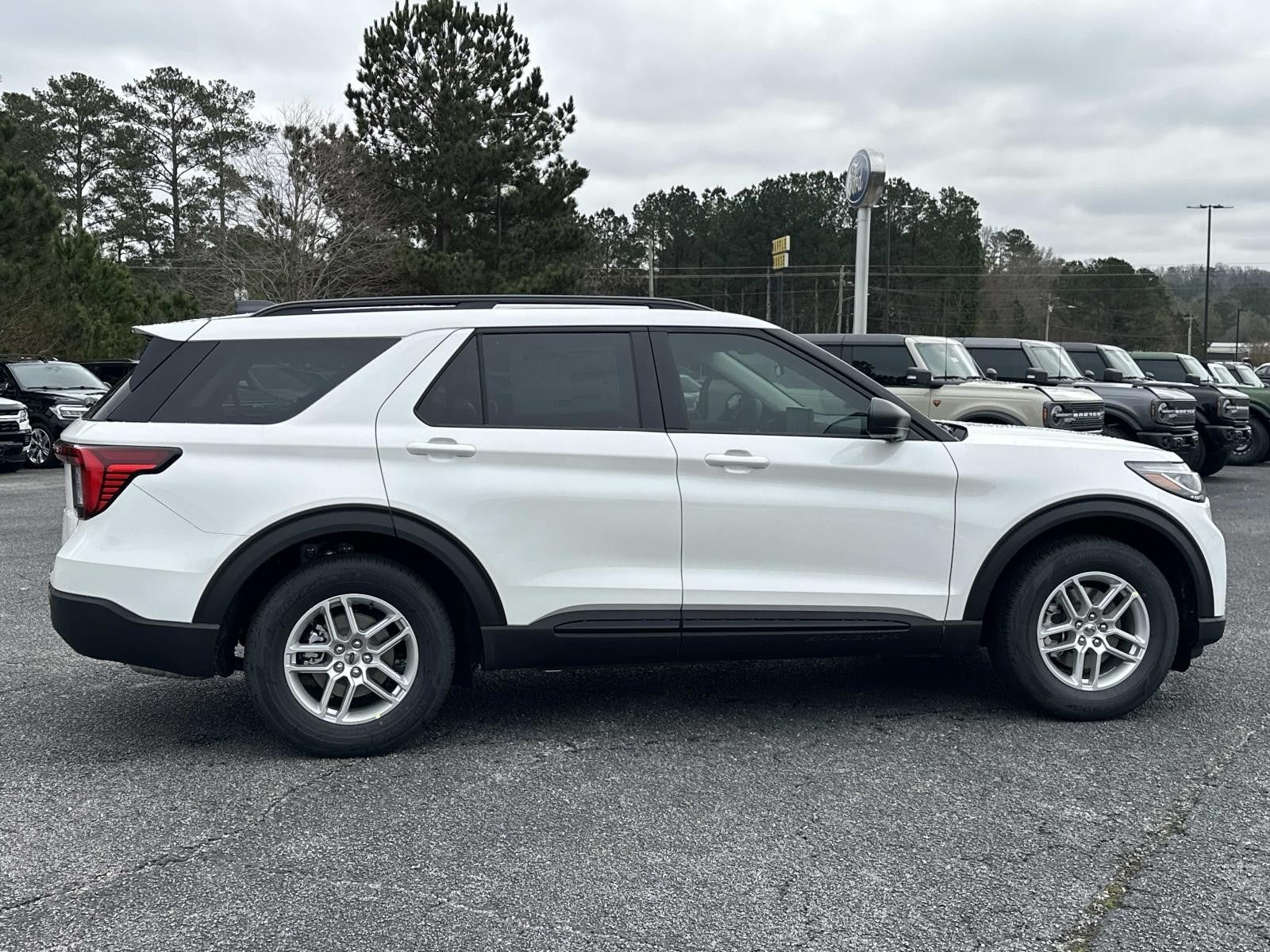 2026 Ford Explorer ACTIVE RWD