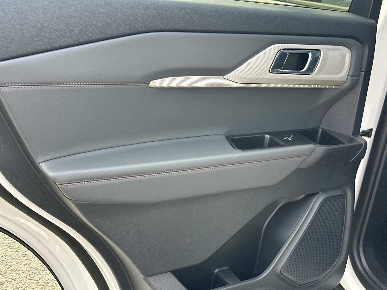 2026 Ford Explorer ACTIVE RWD