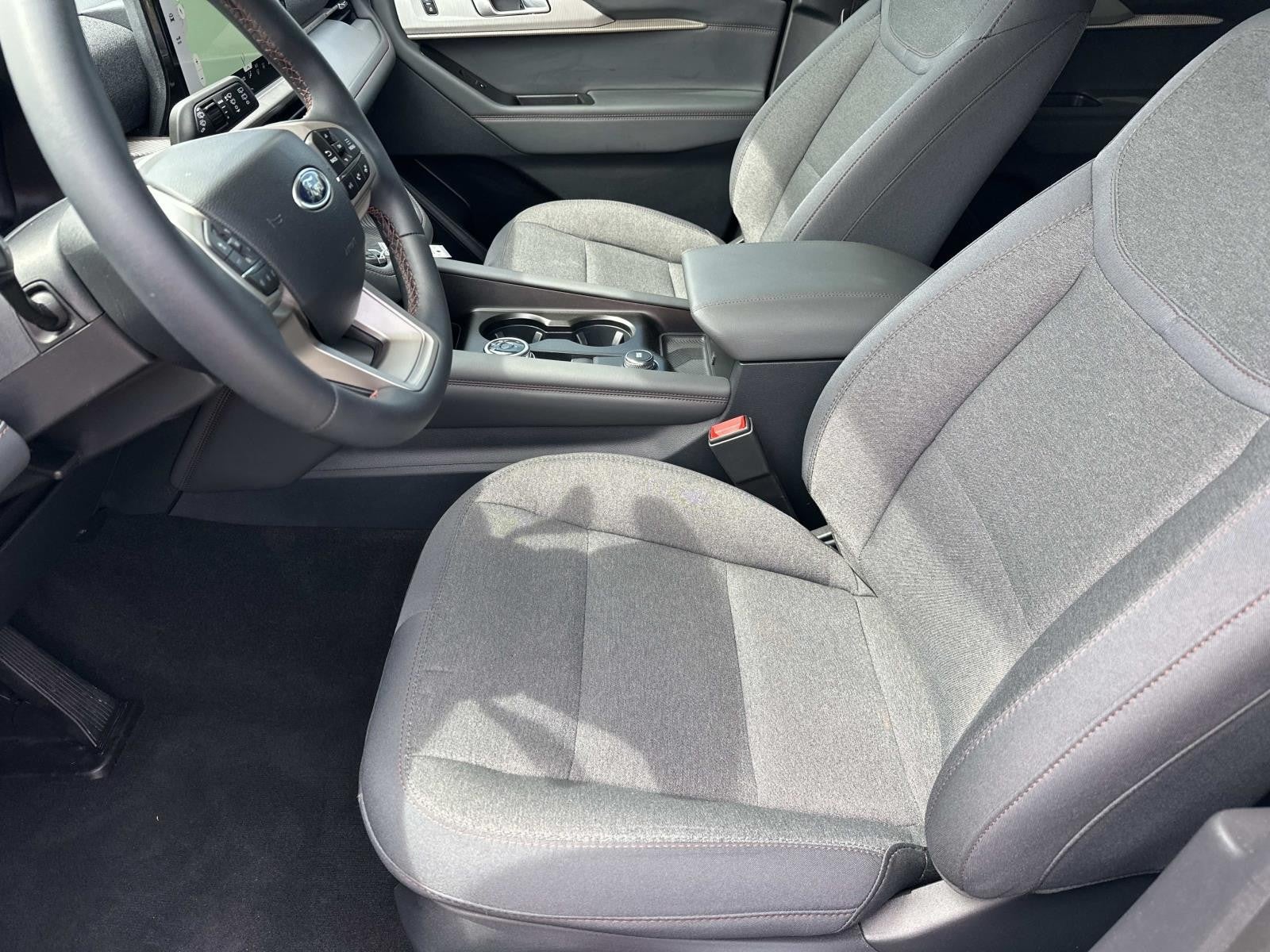 2026 Ford Explorer ACTIVE RWD