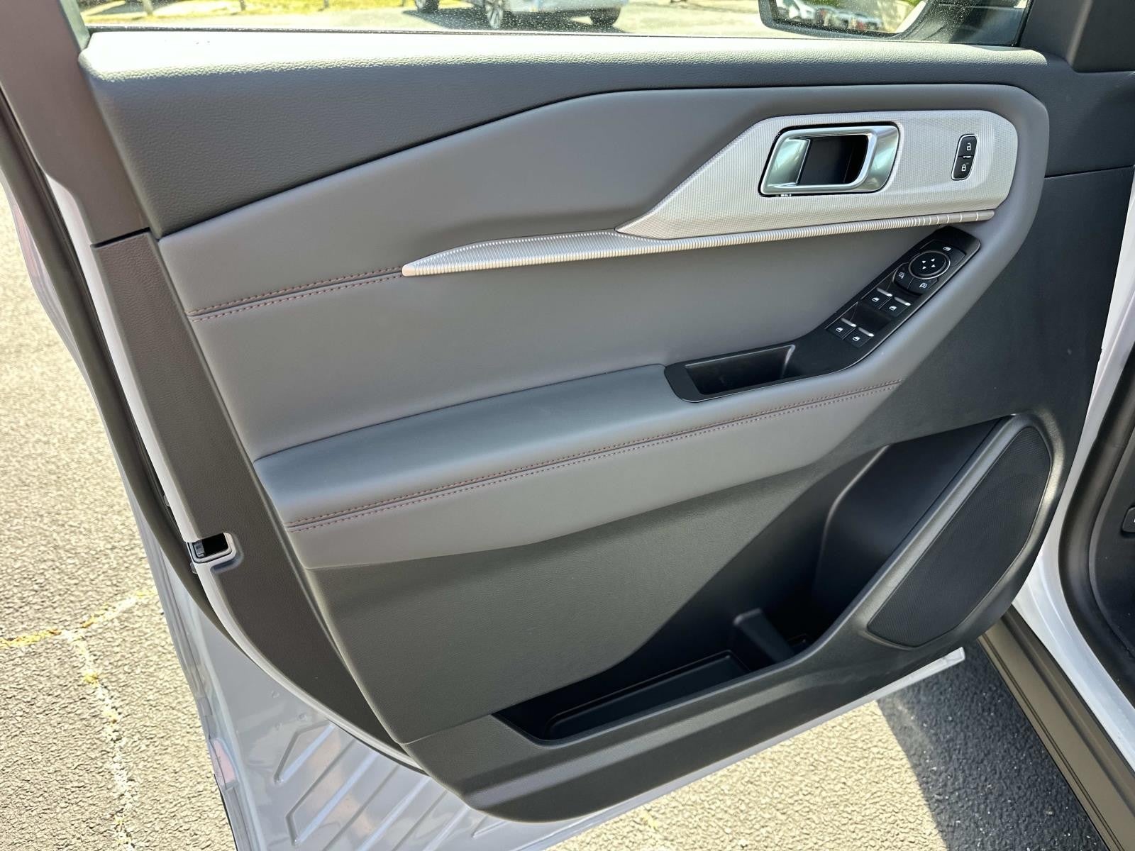 2026 Ford Explorer ACTIVE RWD