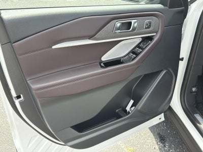 2026 Ford Explorer PLATINUM RWD