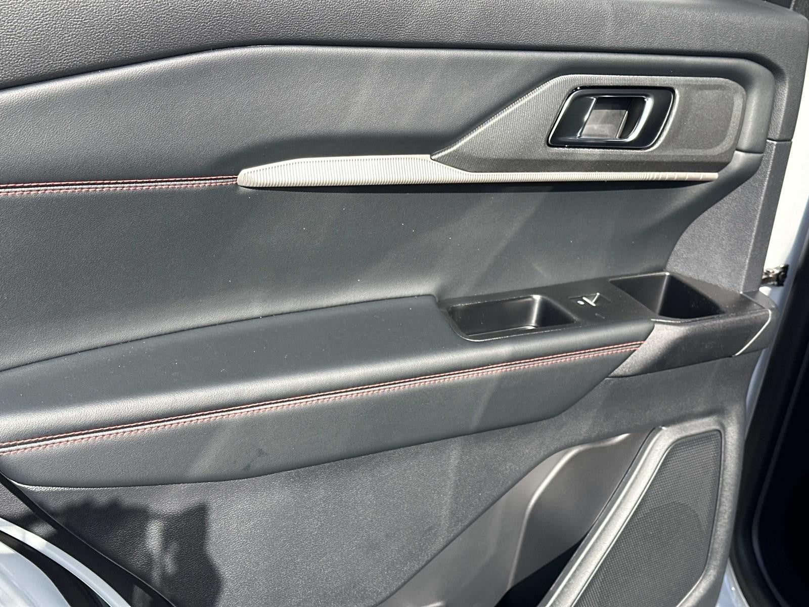 2026 Ford Explorer ST-LINE RWD