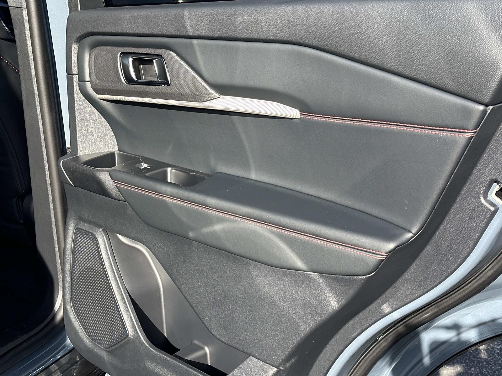 2026 Ford Explorer ST-LINE RWD