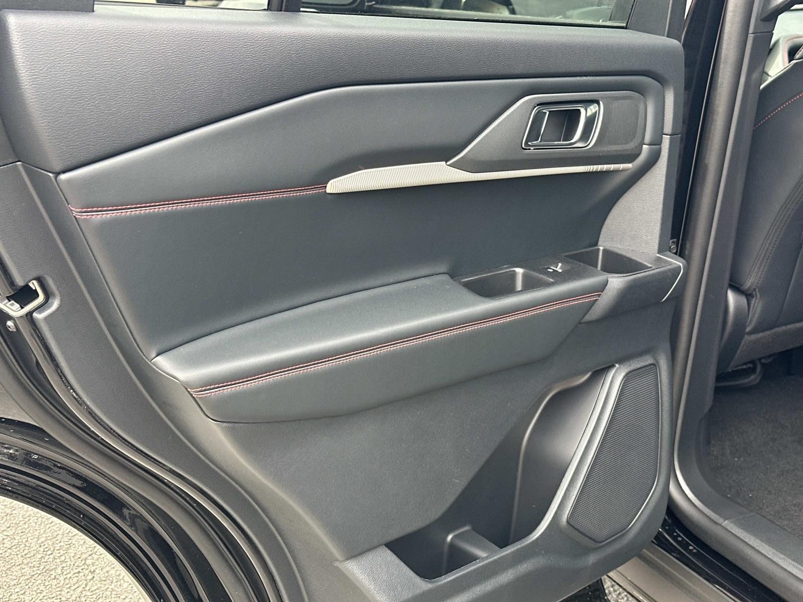 2026 Ford Explorer ST-LINE RWD
