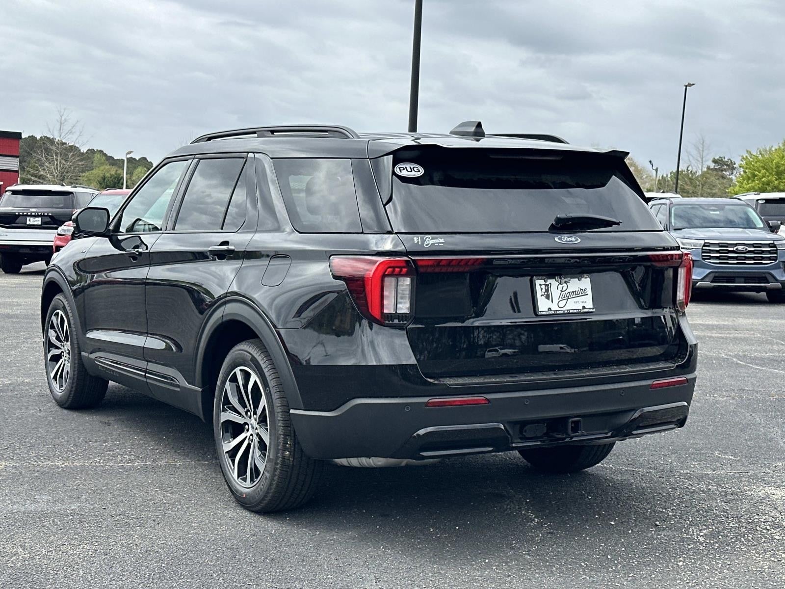 2026 Ford Explorer ST-LINE RWD