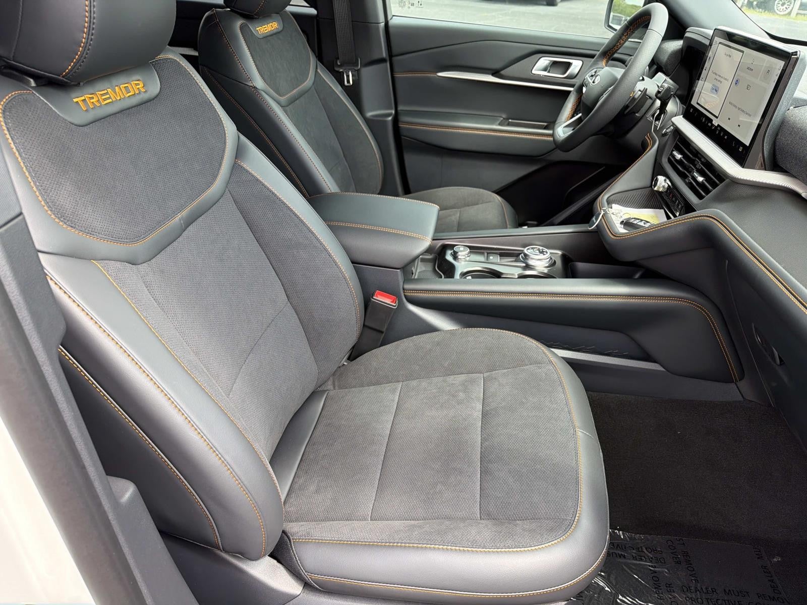 2026 Ford Explorer TREMOR 4WD