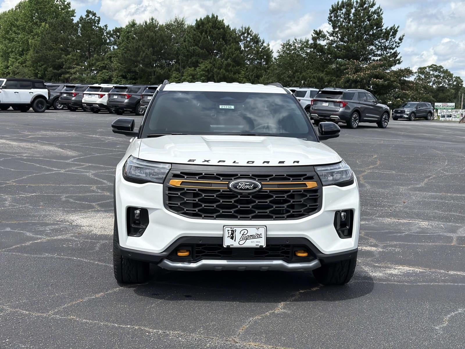 2026 Ford Explorer TREMOR 4WD