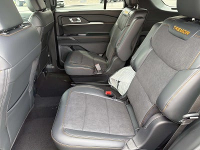 2026 Ford Explorer TREMOR 4WD