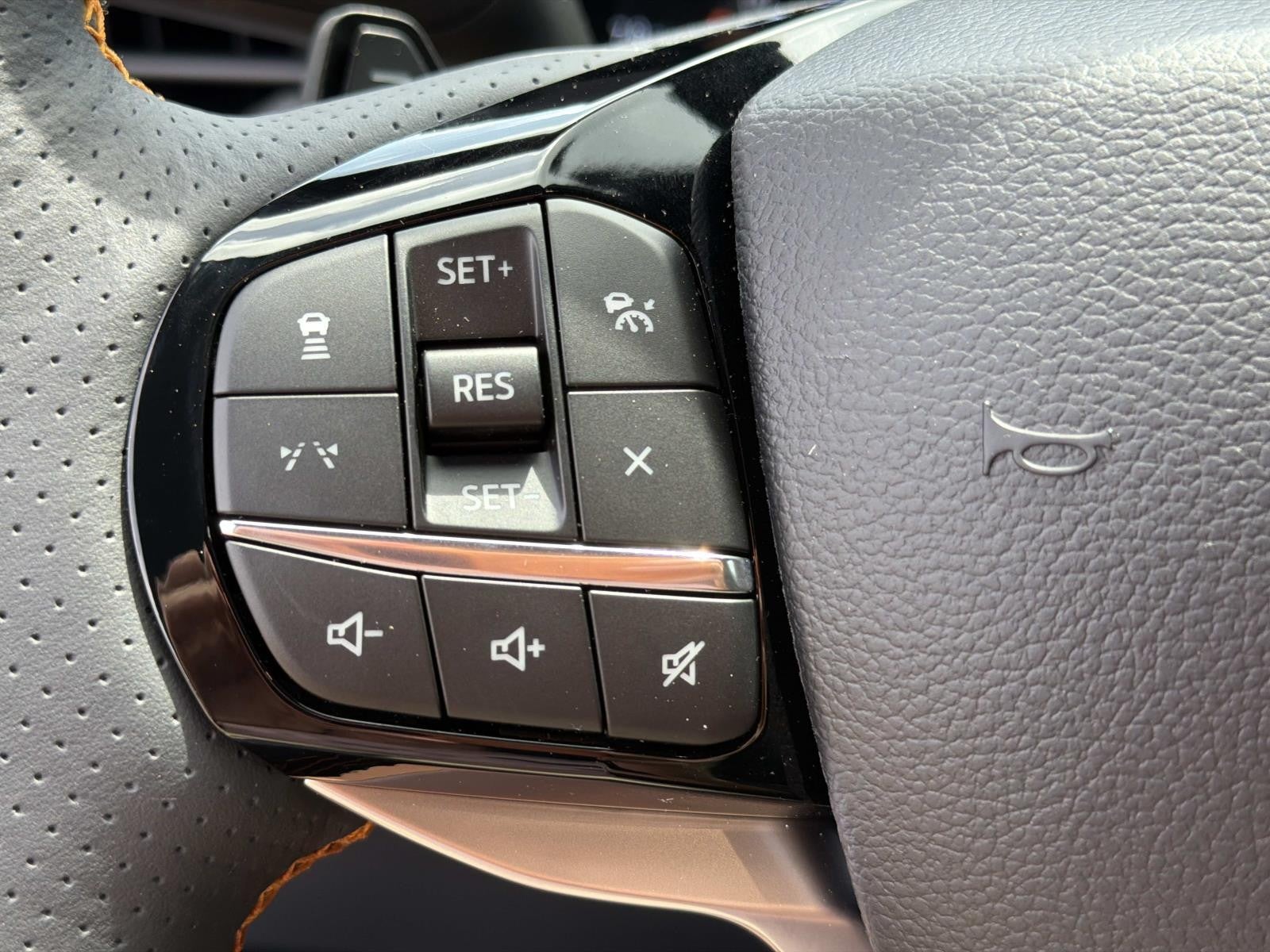 2026 Ford Explorer TREMOR 4WD