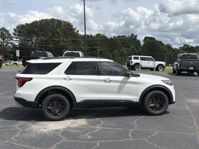 2026 Ford Explorer TREMOR 4WD