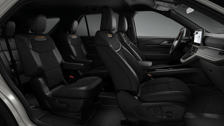 2026 Ford Explorer TREMOR 4WD
