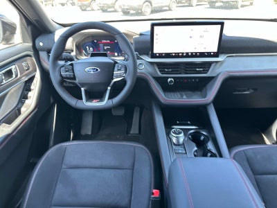 2025 Ford Explorer ST RWD
