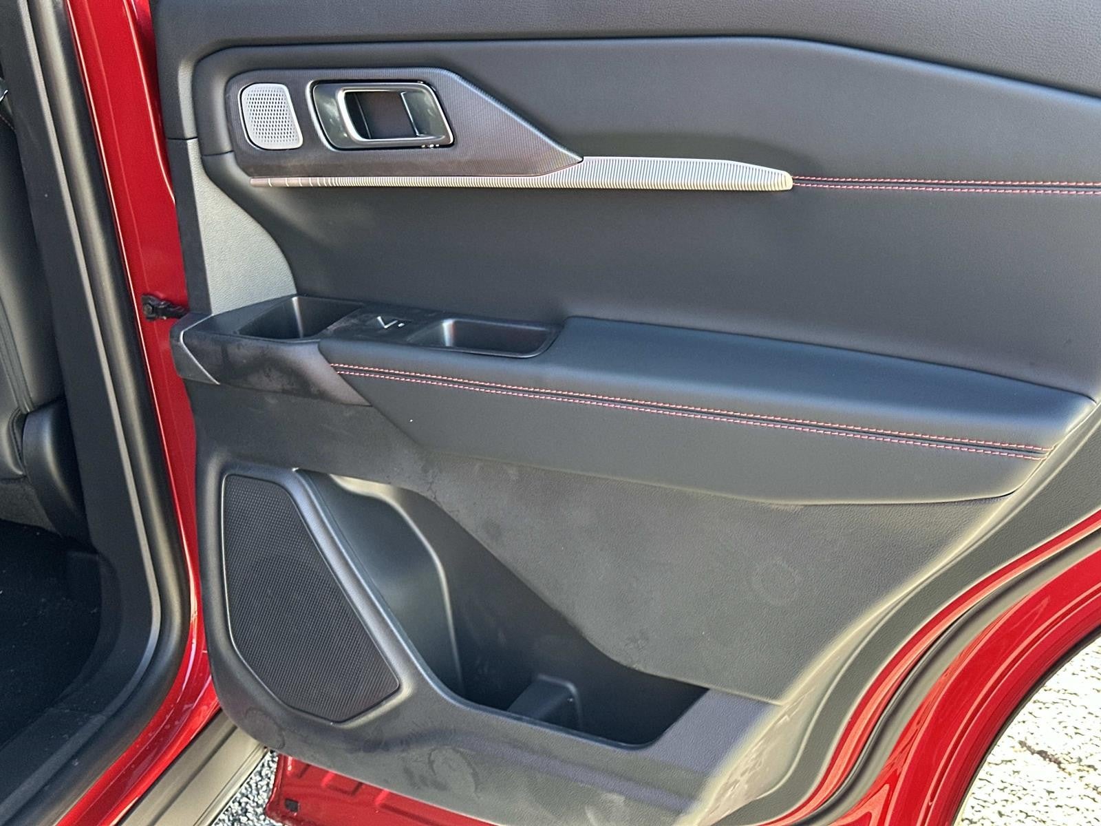 2026 Ford Explorer ST RWD