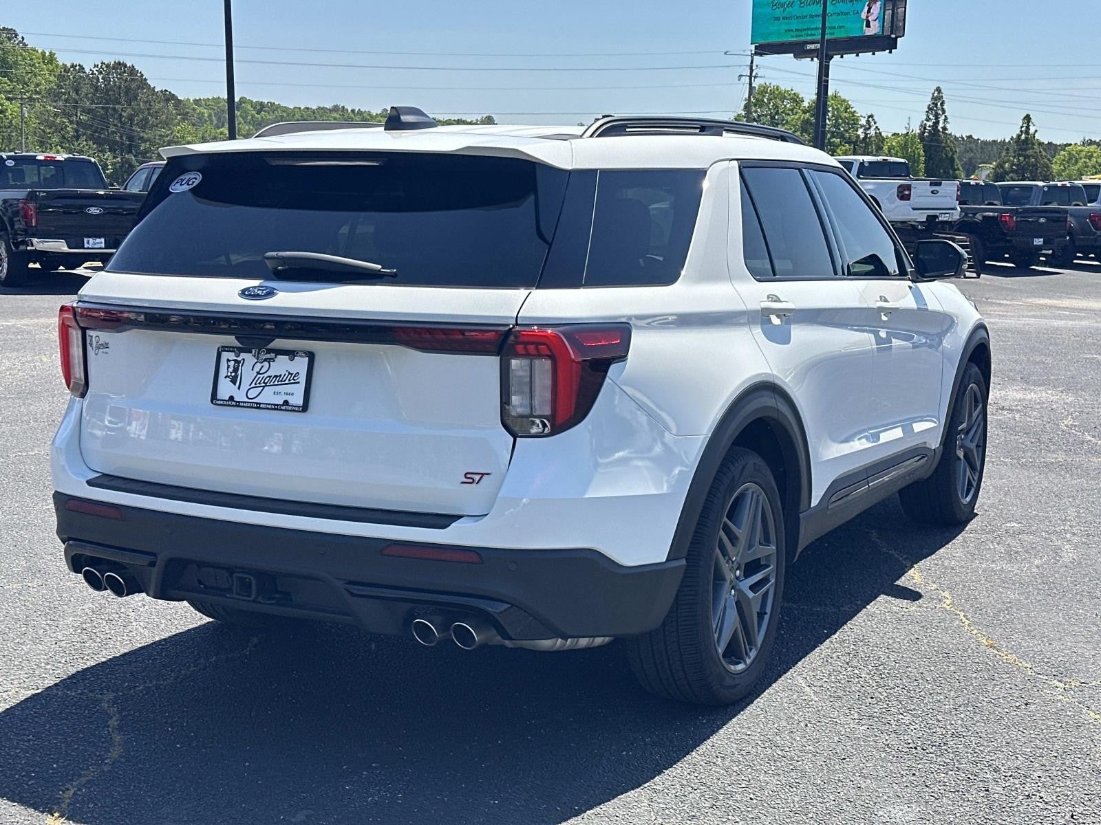 2025 Ford Explorer ST