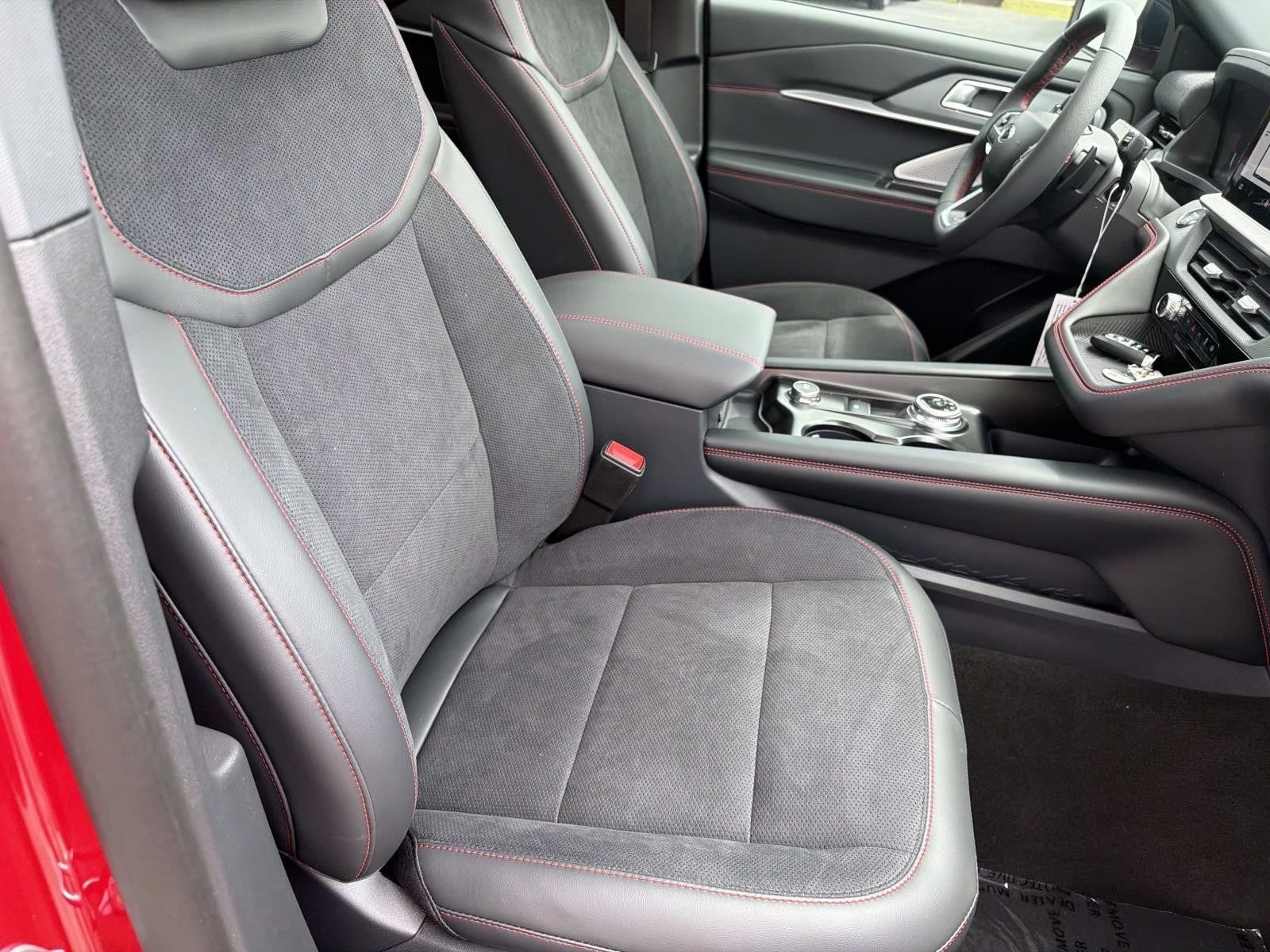 2026 Ford Explorer ST 4WD