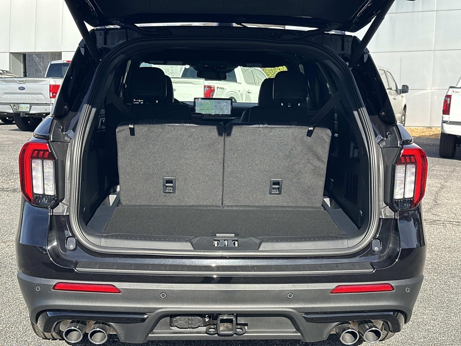 2026 Ford Explorer ST 4WD