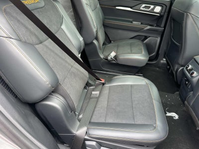 2026 Ford Explorer TREMOR 4WD